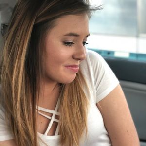 Meet your Posher, Brittani